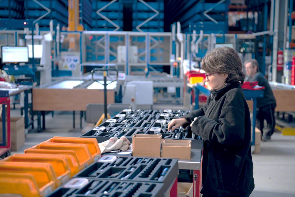 Un kit est un Poka-Yoke parce que les opérateurs disposent de tout le matériel pour fabriquer un produit.