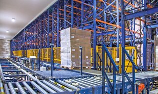 Une nouvelle chambre de congélation pour doubler le volume de production Une nouvelle chambre de congélation pour doubler le volume de production