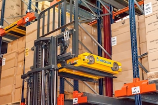 Fritel équipe son entrepôt du système à accumulation Pallet Shuttle de Mecalux Fritel équipe son entrepôt du système à accumulation Pallet Shuttle de Mecalux